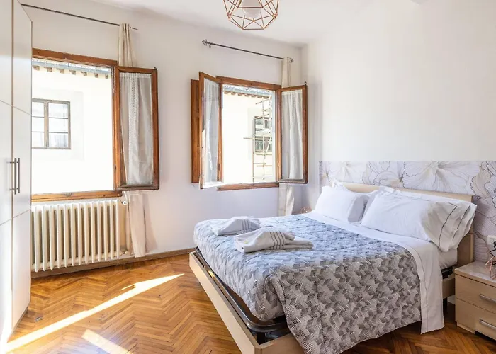 San Marco, Firenze by Short Holidays
